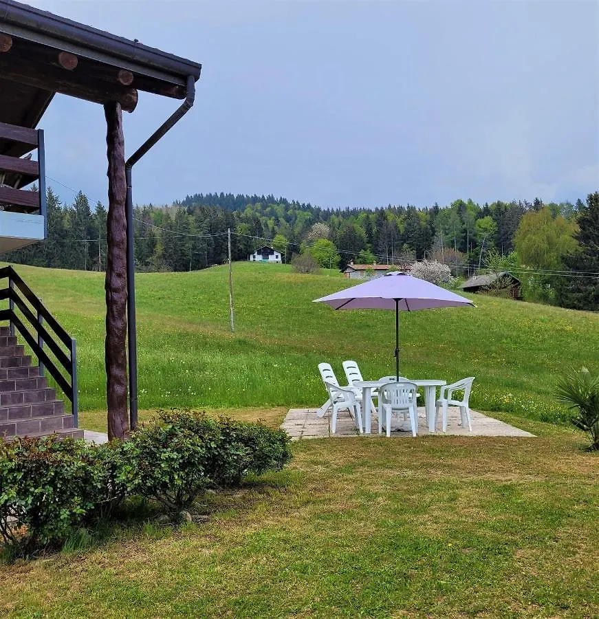 Cinque Abeti Agrialloggio Mountain Lake Iseo Hospitality Bossico Italy