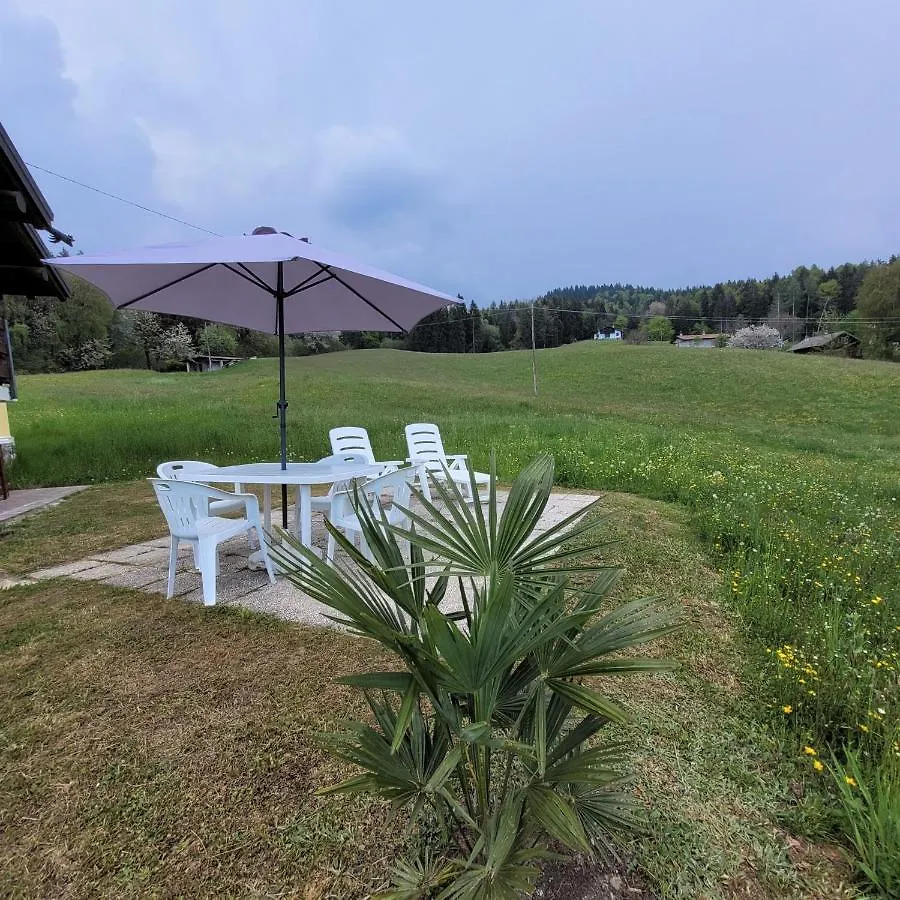 Cinque Abeti Agrialloggio Mountain Lake Iseo Hospitality Bossico