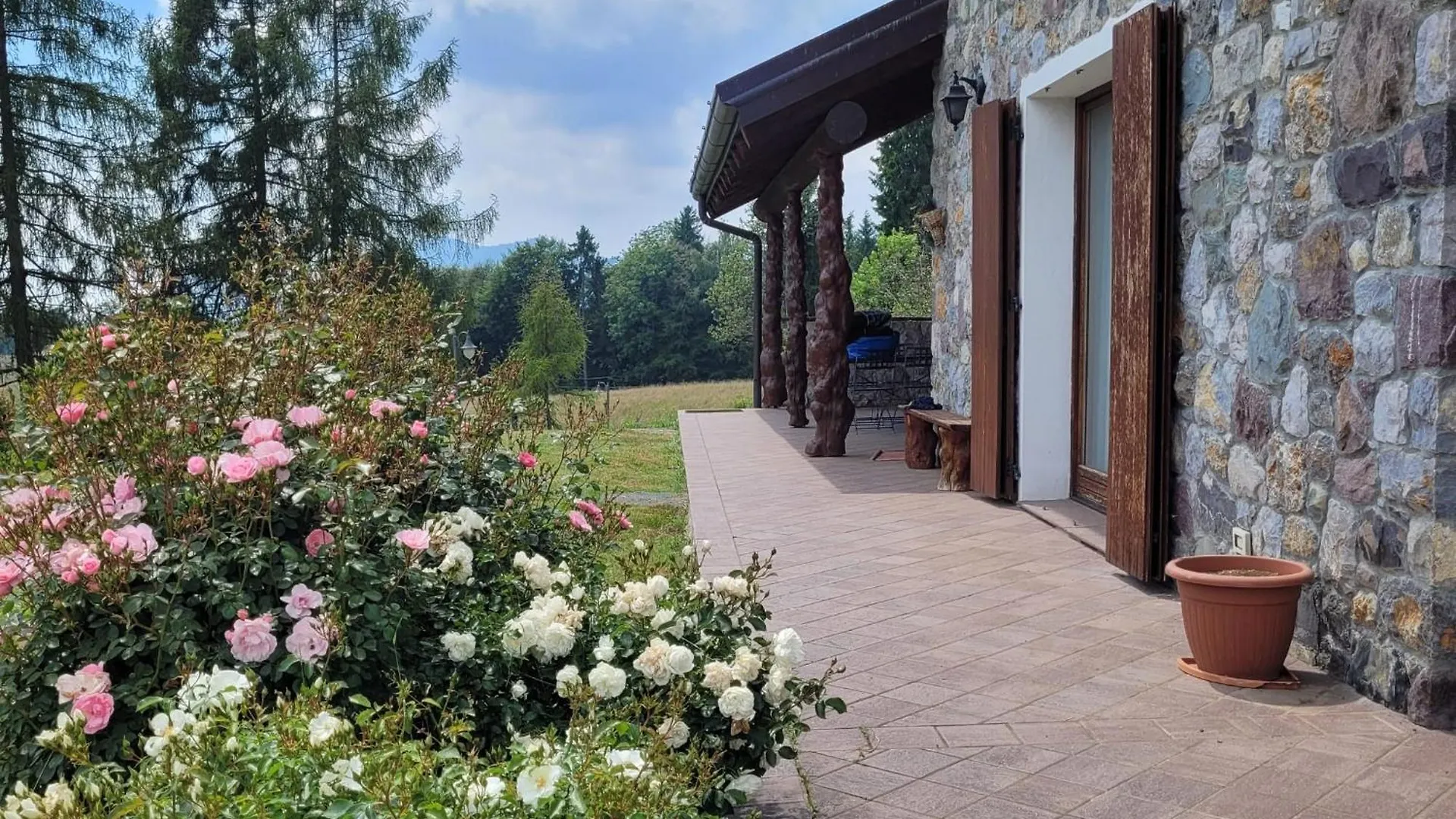 Bed & Breakfast Cinque Abeti Agrialloggio Mountain Lake Iseo Hospitality Bossico