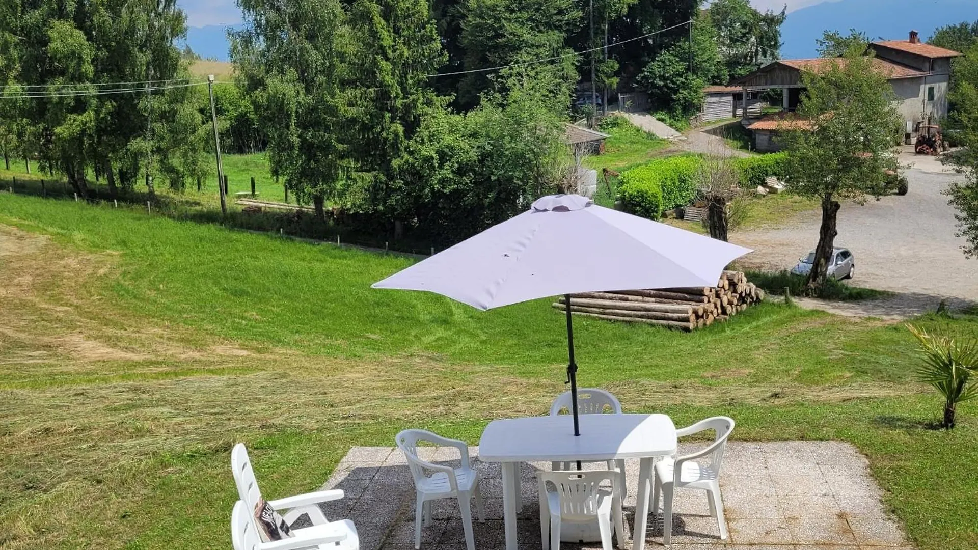 Bed & Breakfast Cinque Abeti Agrialloggio Mountain Lake Iseo Hospitality Bossico Italy